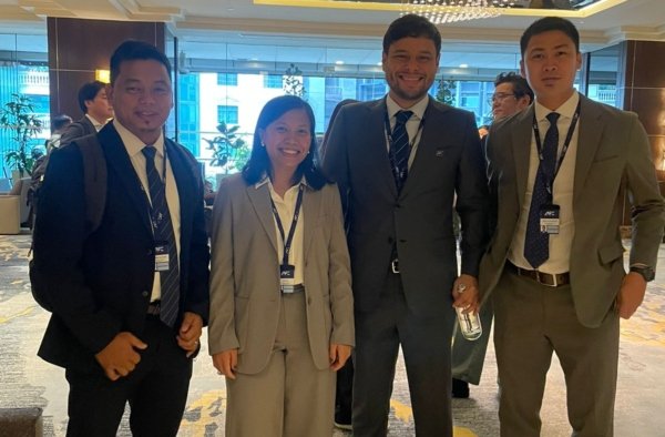 Three Filipino competitions’ staff were sent by PFF to the AFC VAR Information Officer Workshop in the AFC Headquarters in Kuala Lumpur from August 6 to 7. They are Mark Abel de Castro (left), Aira Molina Ilan (second to left), and Robin Allen Cainglet (right). They were welcomed by AFC officer Coco Torre, who previously served as PFF General Secretary and Head of Competitions.