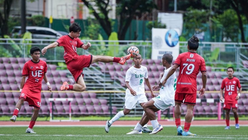 UAAP Season 87 football action. (Photo from the UAAP Media Team)